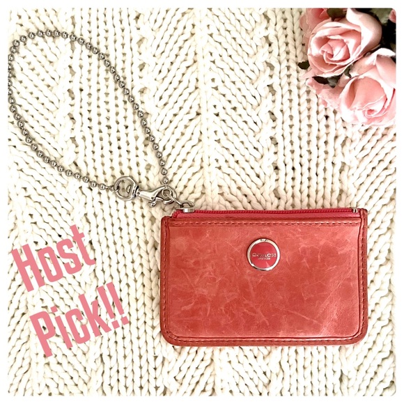 Coach Handbags - 🎉HP!🎉 *RARE* Coach Mini Skinny ID Case